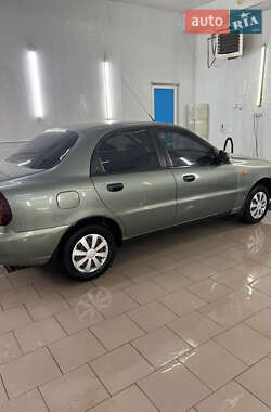 Седан Daewoo Lanos 2010 в Дніпрі
