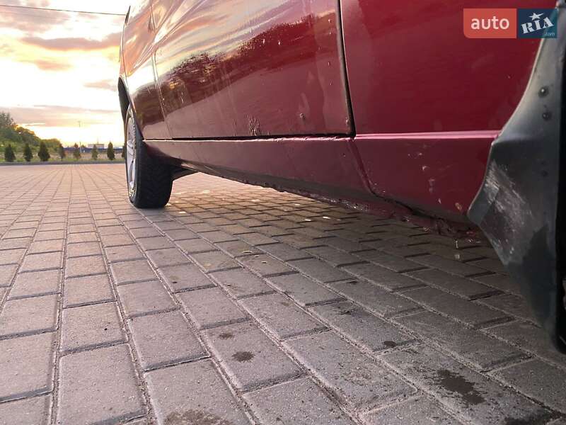 Седан Daewoo Lanos 2003 в Золочеве