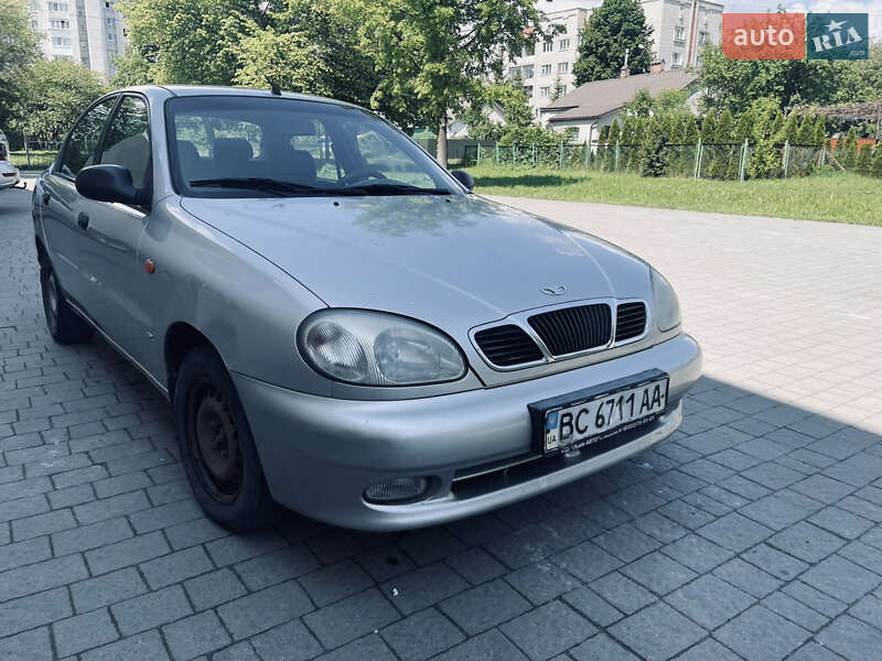 Седан Daewoo Lanos 2004 в 