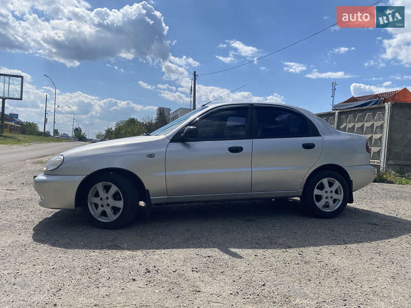 Седан Daewoo Lanos 2004 в Киеве фото 5 Седан Daewoo Lanos 2004 в Киеве