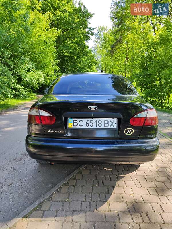 Седан Daewoo Lanos 2008 в Жидачові