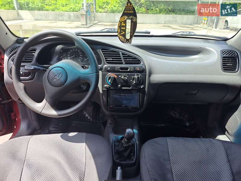 Седан Daewoo Lanos 2006 в Києві