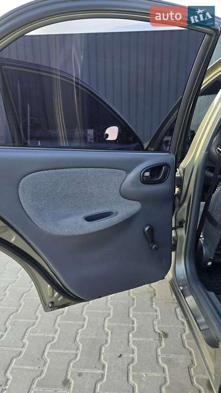 Седан Daewoo Lanos 2006 в Одессе
