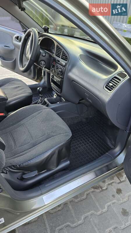 Седан Daewoo Lanos 2006 в Одессе