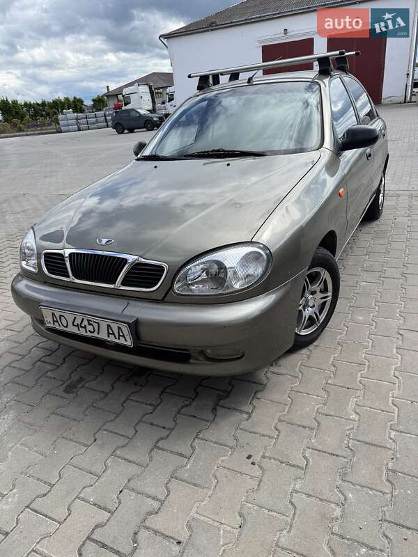 Хэтчбек Daewoo Lanos 2004 в 