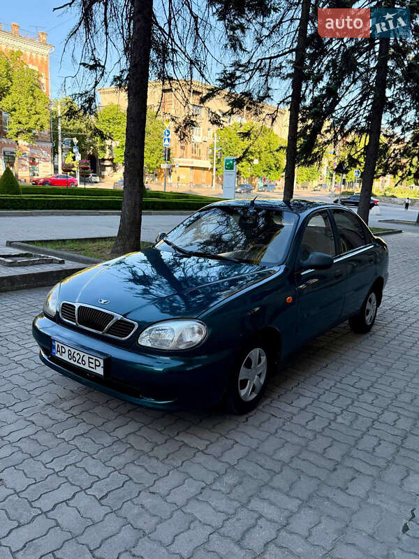 Седан Daewoo Lanos 2004 в 