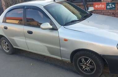 Седан Daewoo Lanos 2009 в 