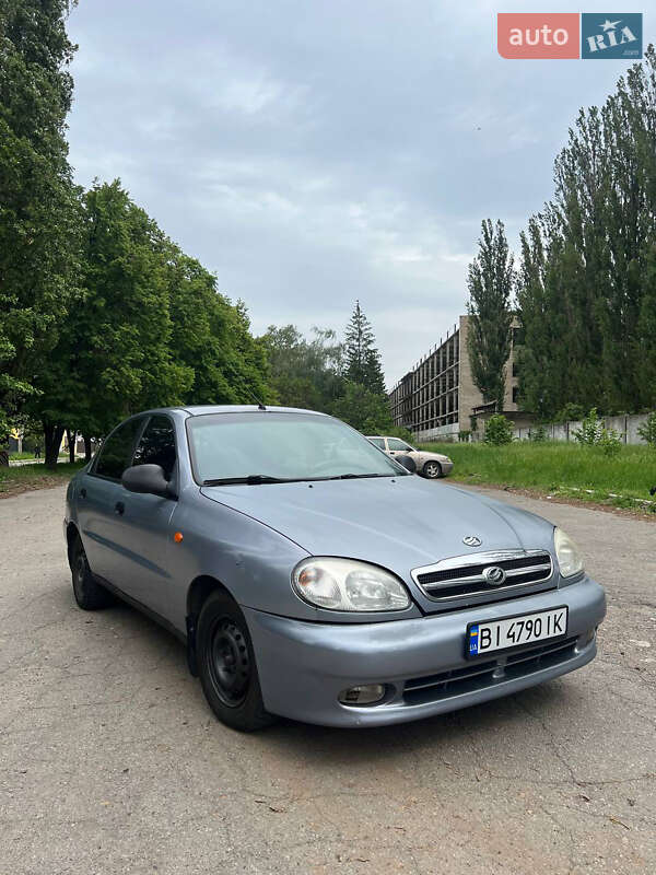 Daewoo Lanos 2010