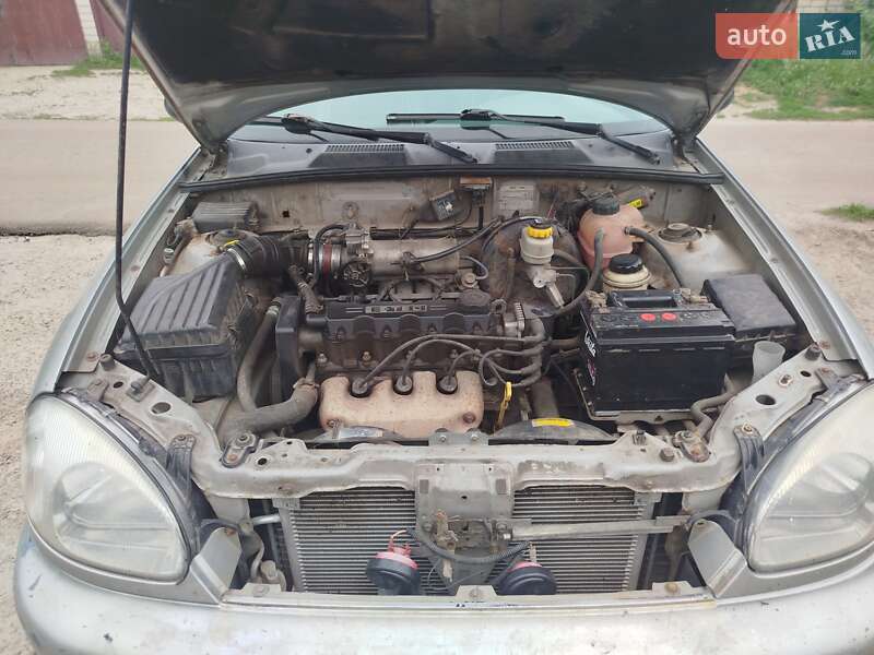 Седан Daewoo Lanos 2004 в Харькове
