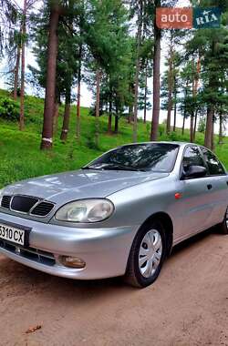 Седан Daewoo Lanos 2006 в Тростянце