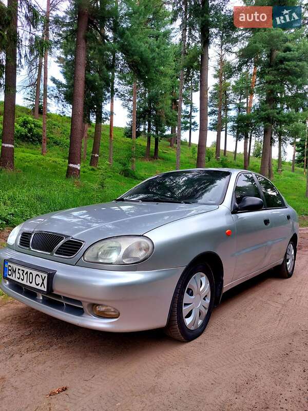 Седан Daewoo Lanos 2006 в Тростянце