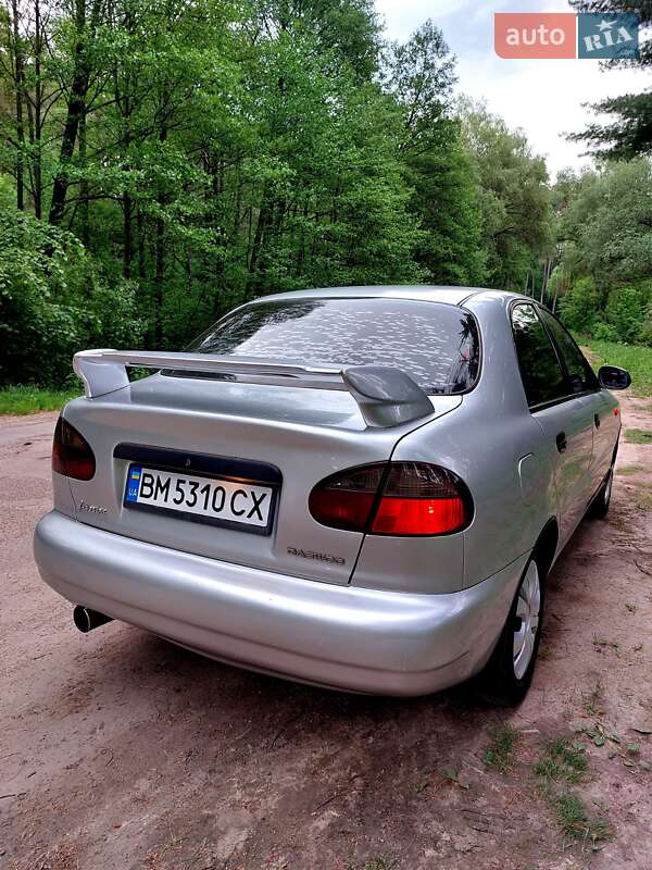 Седан Daewoo Lanos 2006 в Тростянце