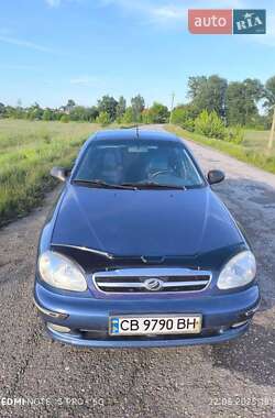 Седан Daewoo Lanos 2011 в 