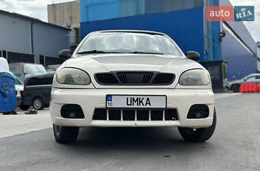 Хэтчбек Daewoo Lanos 2002 в Киеве
