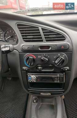Седан Daewoo Lanos 2002 в 