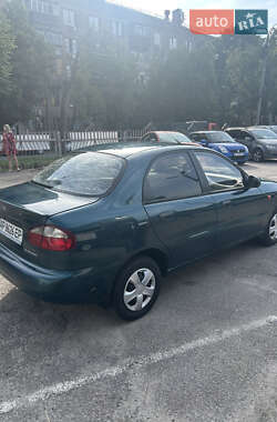 Седан Daewoo Lanos 2004 в 