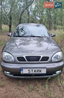 Седан Daewoo Lanos 2002 в 