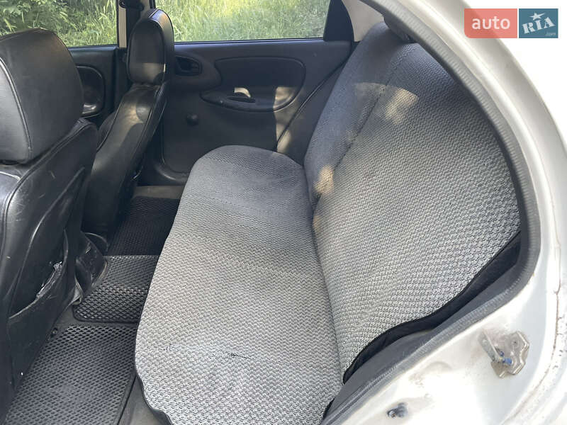 Седан Daewoo Lanos 2003 в Каменском