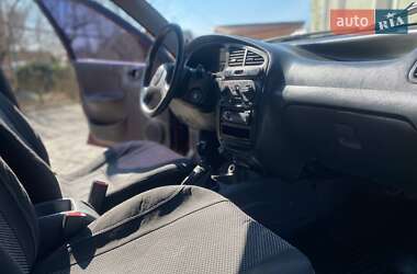 Седан Daewoo Lanos 2003 в 