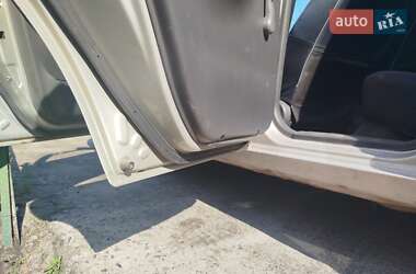 Седан Daewoo Lanos 2004 в 