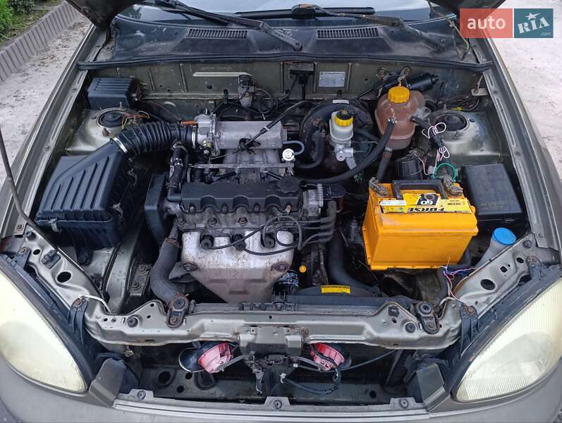Седан Daewoo Lanos 2005 в Миронівці