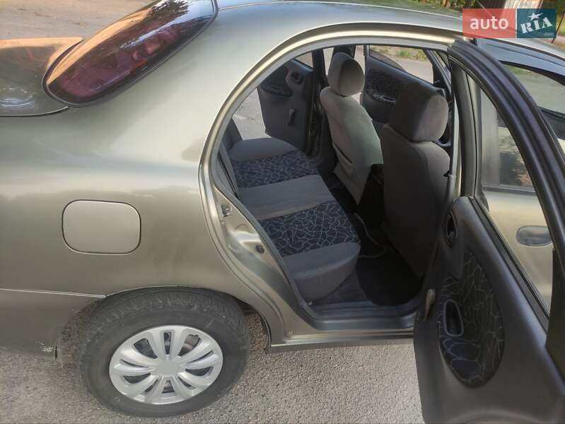Седан Daewoo Lanos 2003 в Запорожье фото 7 Седан Daewoo Lanos 2003 в Запорожье