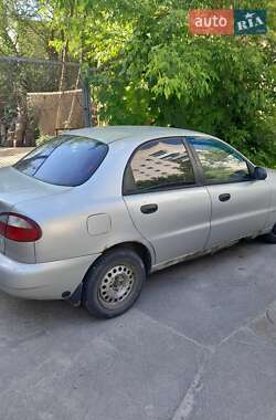 Седан Daewoo Lanos 2002 в 