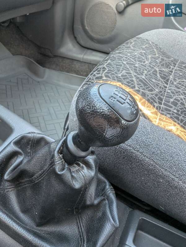 Седан Daewoo Lanos 2005 в Днепре