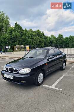 Седан Daewoo Lanos 2006 в Киеве