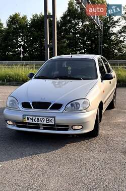 Седан Daewoo Lanos 2004 в Житомире