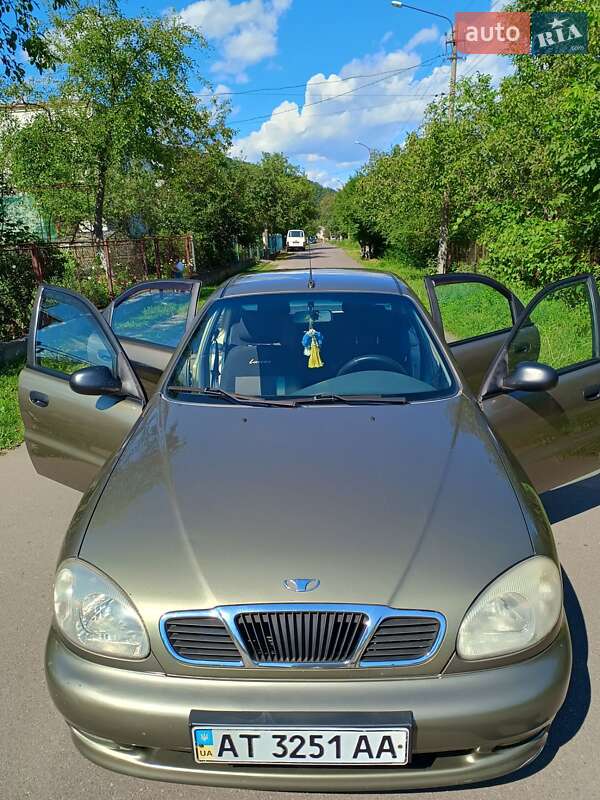 Седан Daewoo Lanos 2004 в 