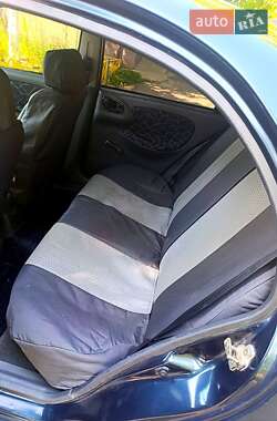 Седан Daewoo Lanos 2002 в 