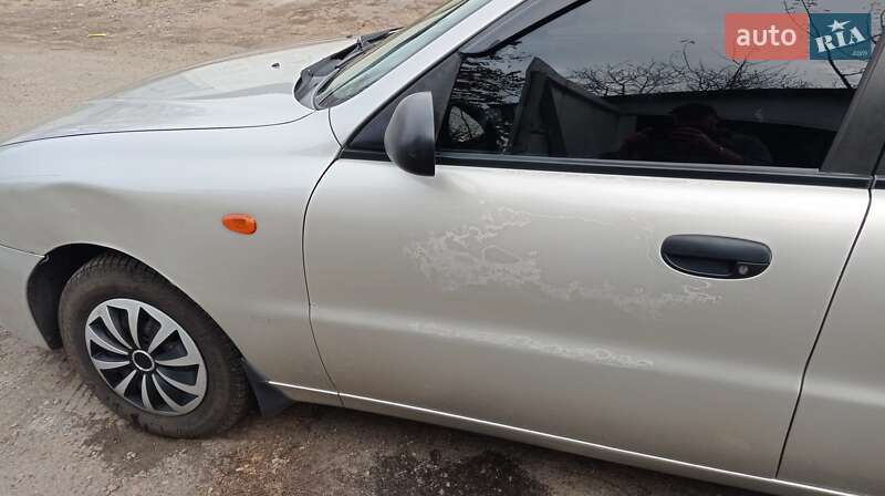 Седан Daewoo Lanos 2003 в Одессе