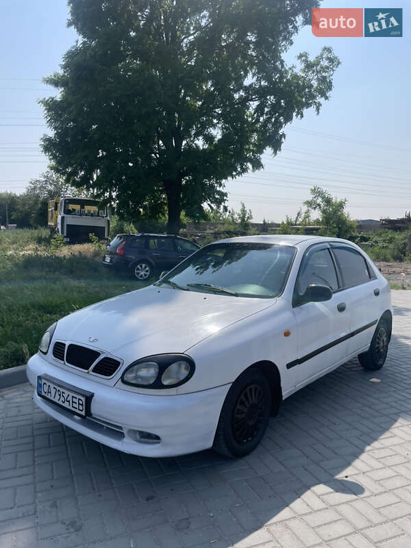 Хэтчбек Daewoo Lanos 1999 в Черкассах