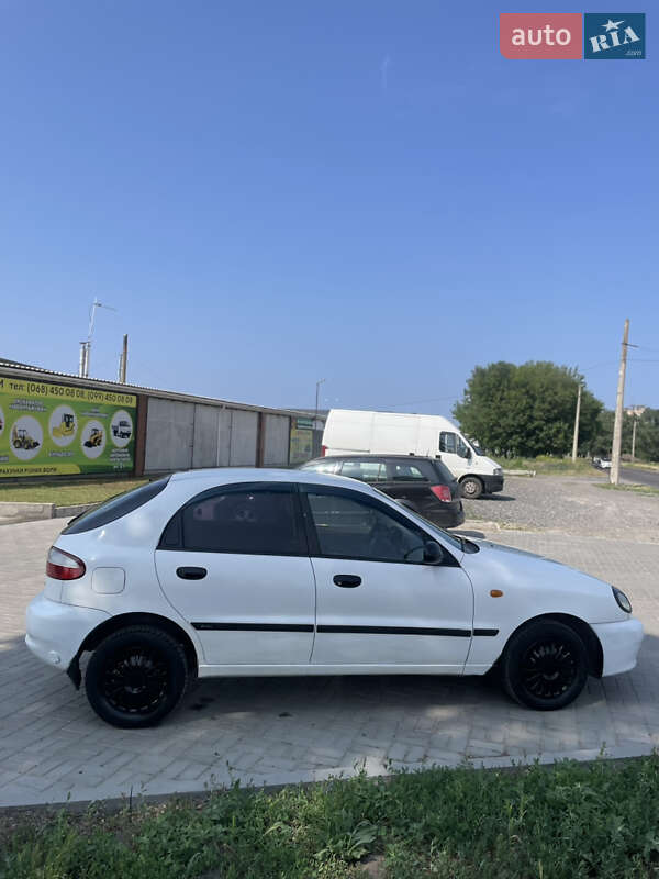 Хэтчбек Daewoo Lanos 1999 в Черкассах