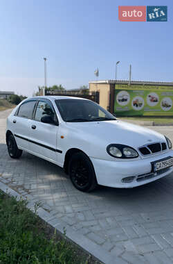 Хэтчбек Daewoo Lanos 1999 в 