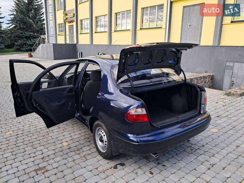 Седан Daewoo Lanos 2003 в Шаргороде
