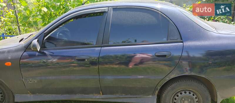 Седан Daewoo Lanos 2006 в Чорнобаї