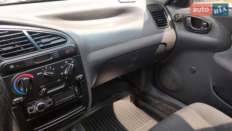 Седан Daewoo Lanos 2006 в Богуславе