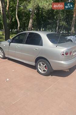 Седан Daewoo Lanos 2001 в Кременчуге
