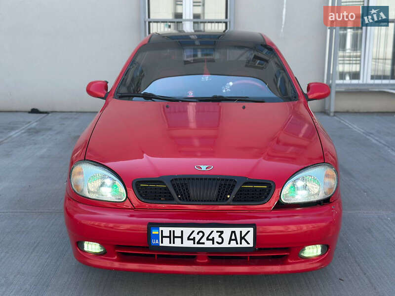 Хэтчбек Daewoo Lanos 2001 в 