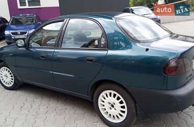 Седан Daewoo Lanos 1998 в 