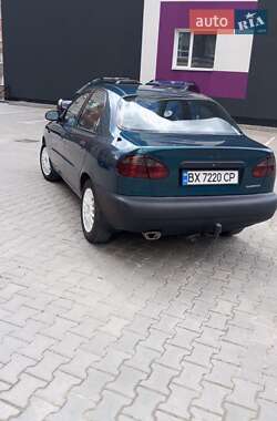 Седан Daewoo Lanos 1998 в 