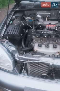 Седан Daewoo Lanos 2008 в 