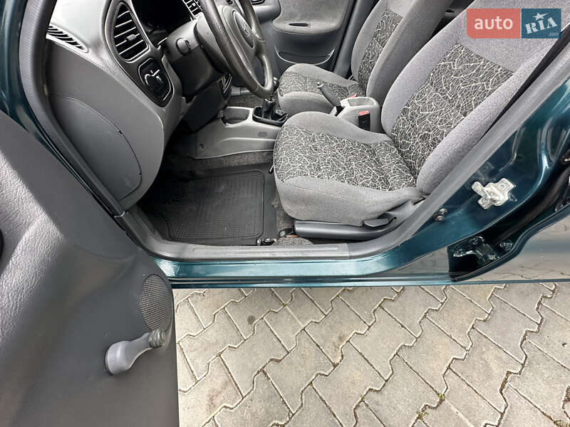 Седан Daewoo Lanos 2007 в Стрию