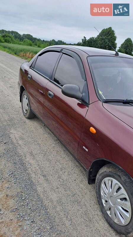 Седан Daewoo Lanos 2008 в Мирополе