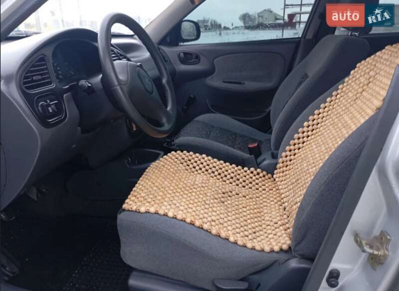 Седан Daewoo Lanos 2006 в Тернополе