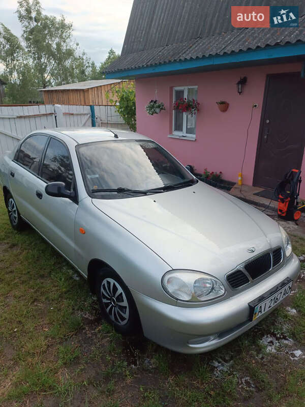 Седан Daewoo Lanos 2006 в Киеве
