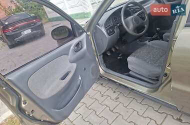 Седан Daewoo Lanos 2004 в 