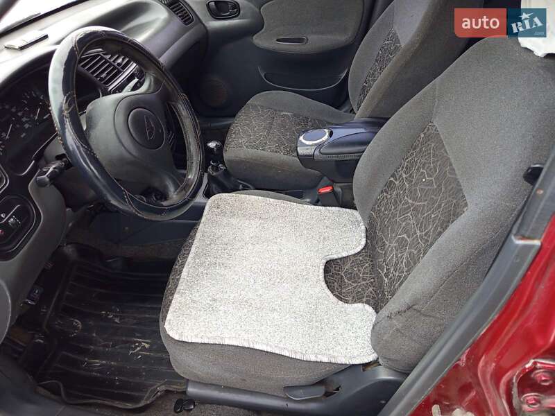 Седан Daewoo Lanos 2005 в Красном фото 5 Седан Daewoo Lanos 2005 в Красном